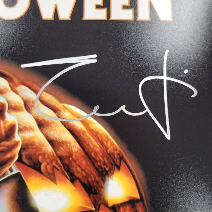 Jamie Lee Curtis signed Halloween 11x14 photo autograph ~ Beckett BAS
