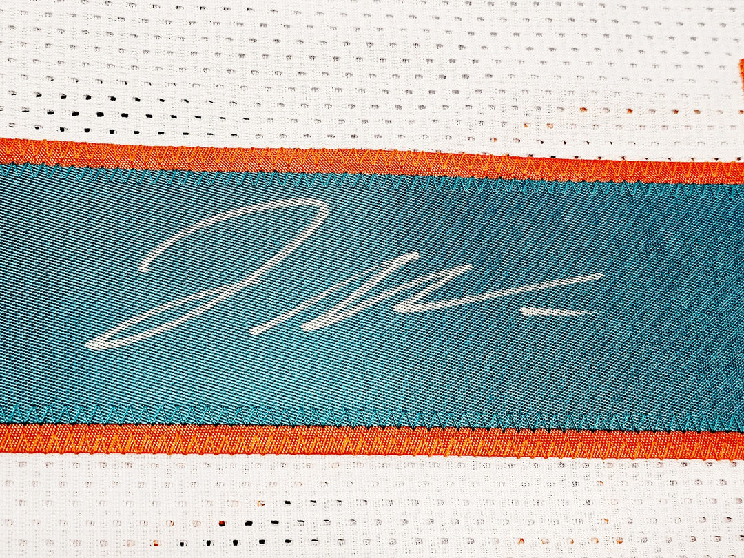 Miami Dolphins Jaylen Waddle Signed White Jersey JSA