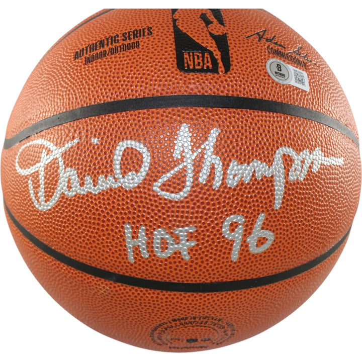 David Thompson Autographed Denver Nuggets Wilson Basketball HOF 96 Beckett 55473