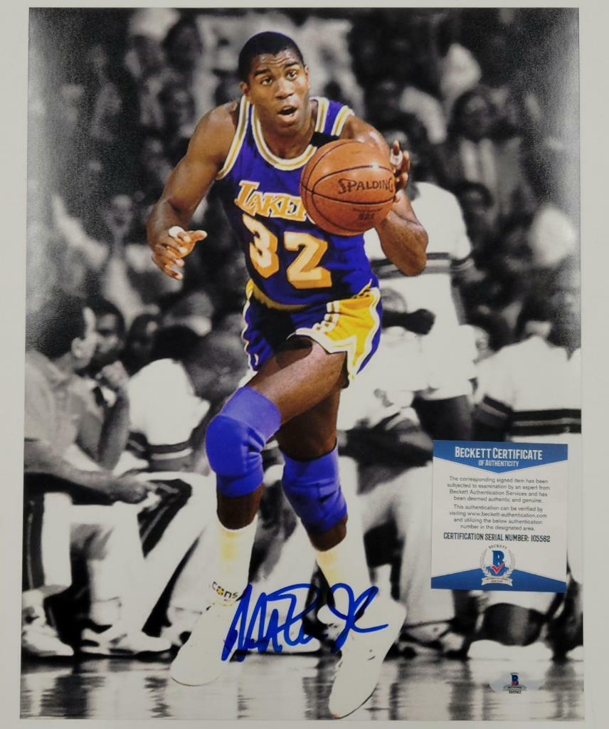 Magic Johnson signed Los Angeles Lakers 11x14 Photo #1 ~ Beckett Witness COA