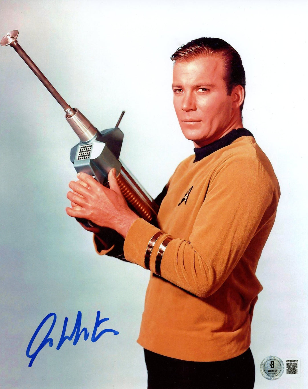 William Shatner Autographed/Signed Star Trek 8x10 Photo Beckett Witness 54713