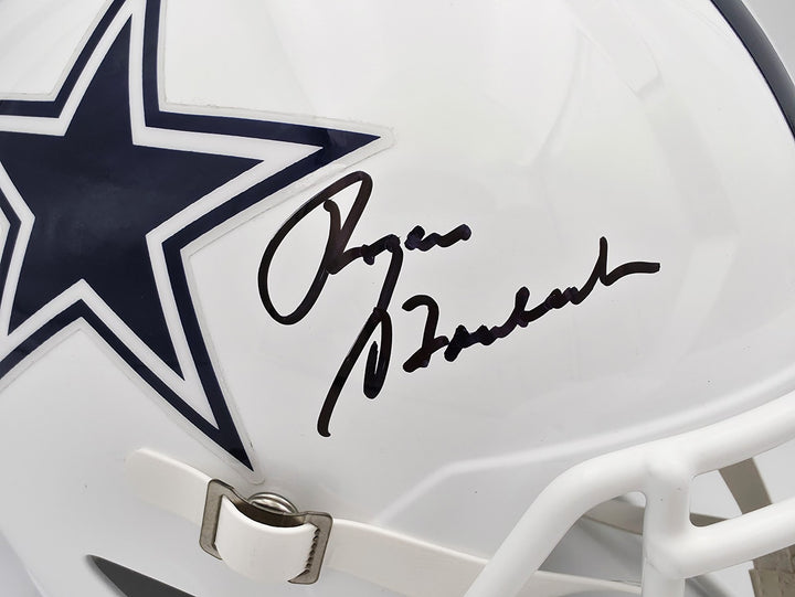 Roger Staubach Auto Cowboys 22 Alternate White Full Size Spd Rep Helmet Beckett