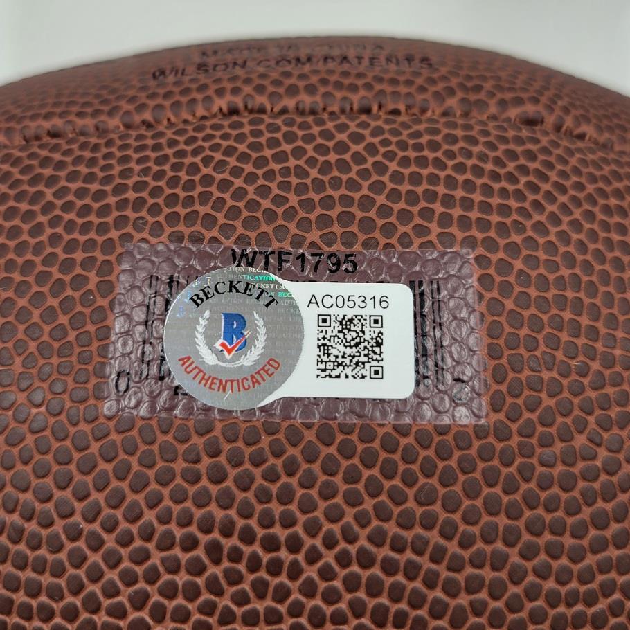 Darren Waller signed Wilson NFL Football NY Giants autograph (A) Beckett BAS