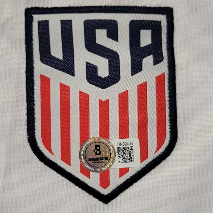 Christian Pulisic autograph signed Team USA Soccer USMNT Jersey BAS Beckett holo