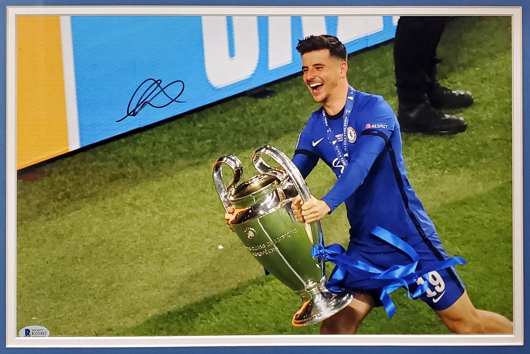 Mason Mount Autographed Signed Framed 11x14 Photo Chelsea F.C. Beckett