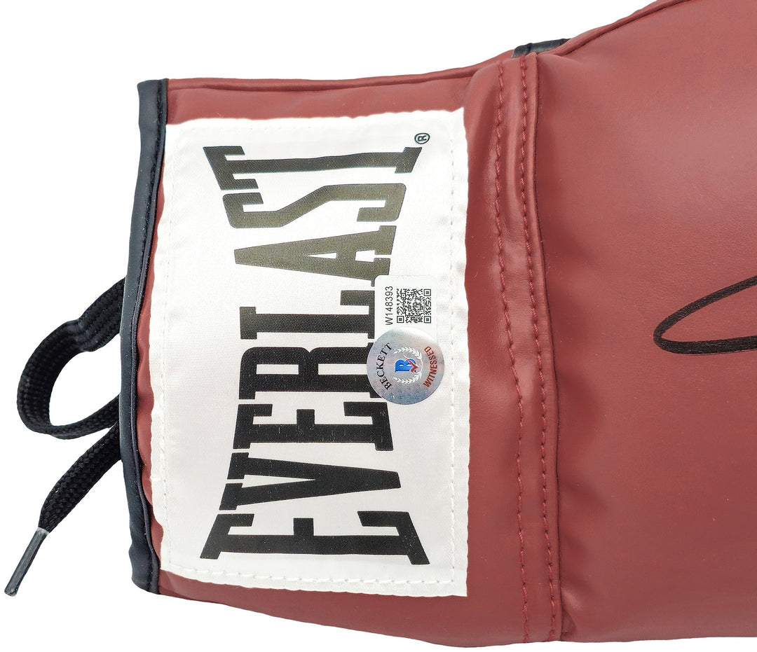 Sugar Ray Leonard Signed Red Everlast Boxing Glove Right Handed RH BAS Witness