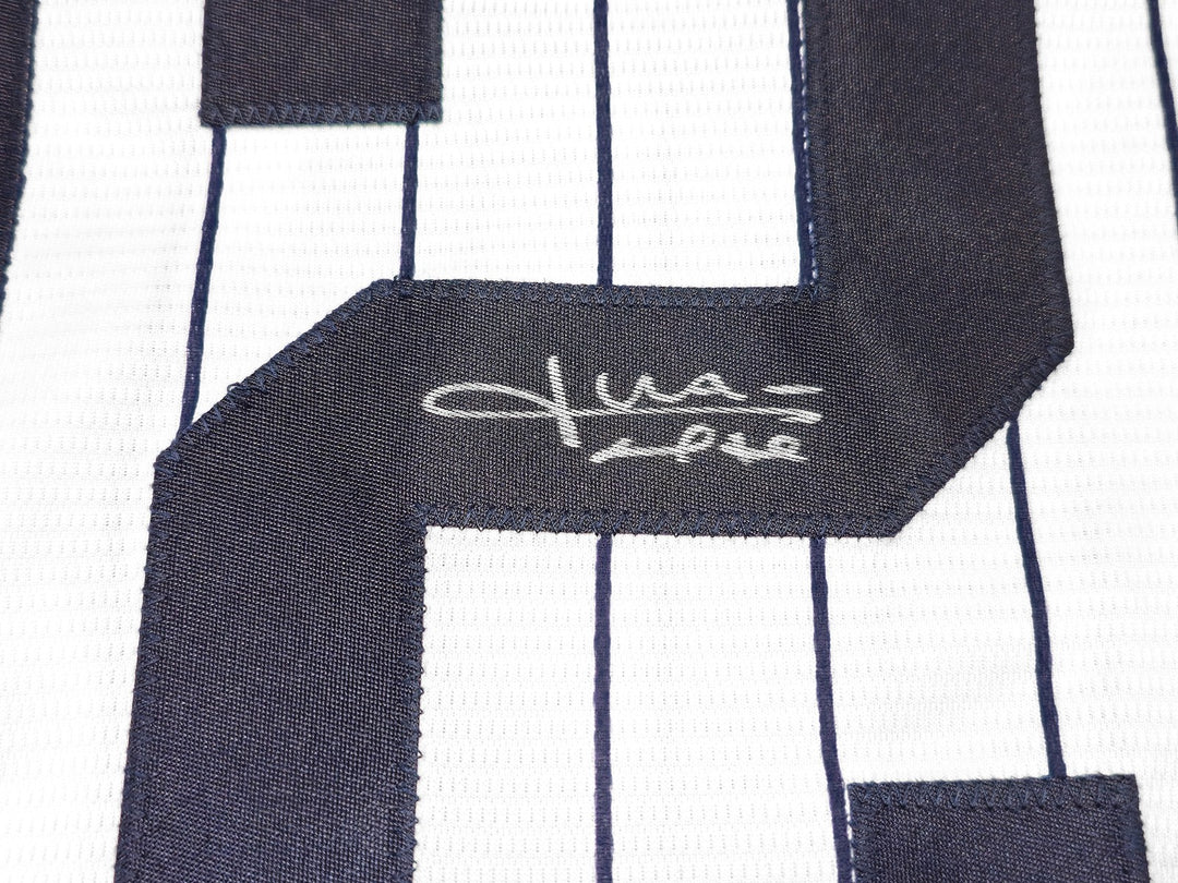 Yankees Juan Soto Signed White W/Pinstripes Nike Jersey Size XXL Beckett