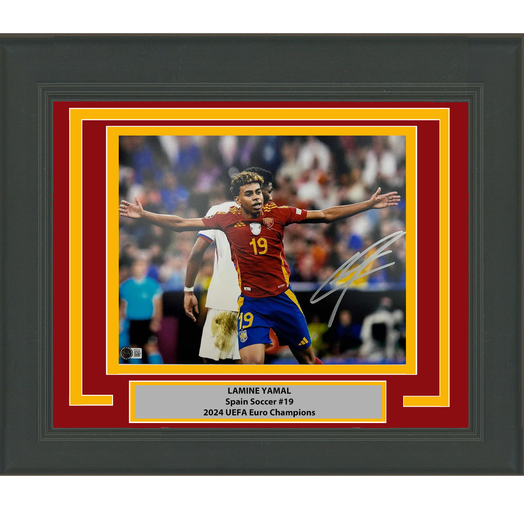Framed Autographed/Signed Lamine Yamal Spain 11x14 World Cup Photo BAS COA #6