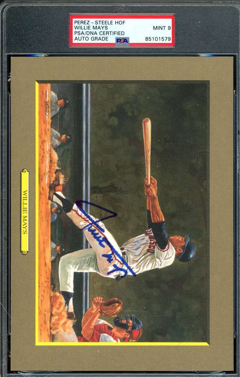 Willie Mays Mint 9 PSA DNA Signed Perez Steele Great Moments Postcard Autograph