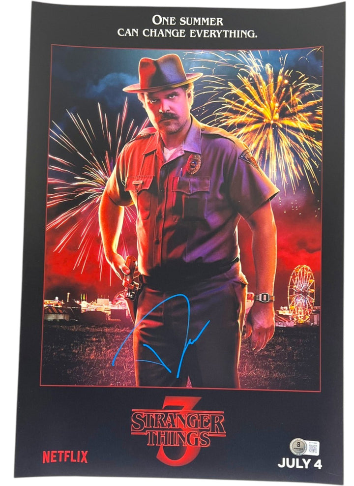 DAVID HARBOUR SIGNED STRANGER THINGS 12X18 TV POSTER PHOTO JIM HOPPER BAS COA