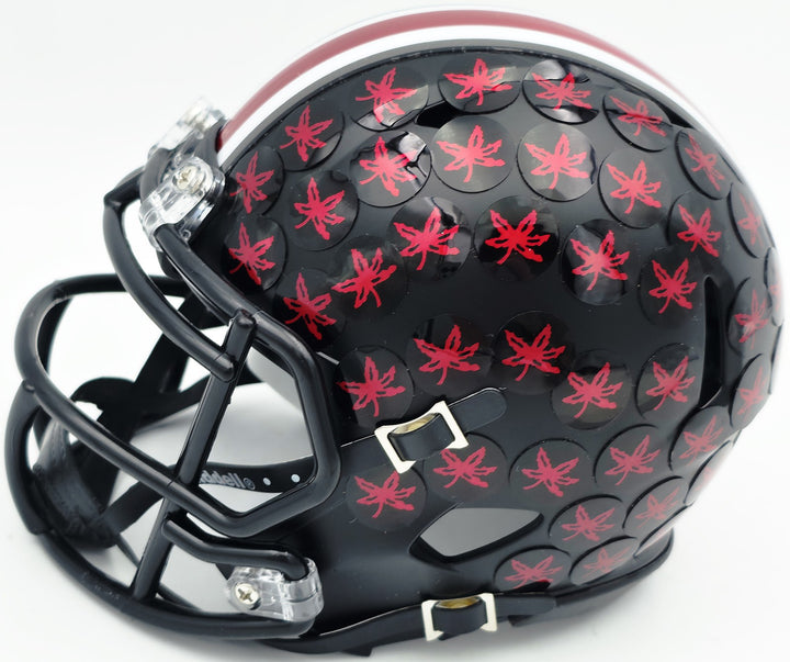 TreVeyon Henderson Auto Ohio State Buckeyes Alt Black Speed Mini Helmet Beckett