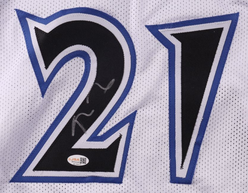 Kevin Garnett Minnesota Signed White Basketball Jersey JSA QR