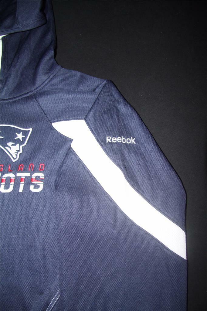 NFL Team Apparel New England Patriots Hoodie L Large NEW WITH TAGS Blue & Red