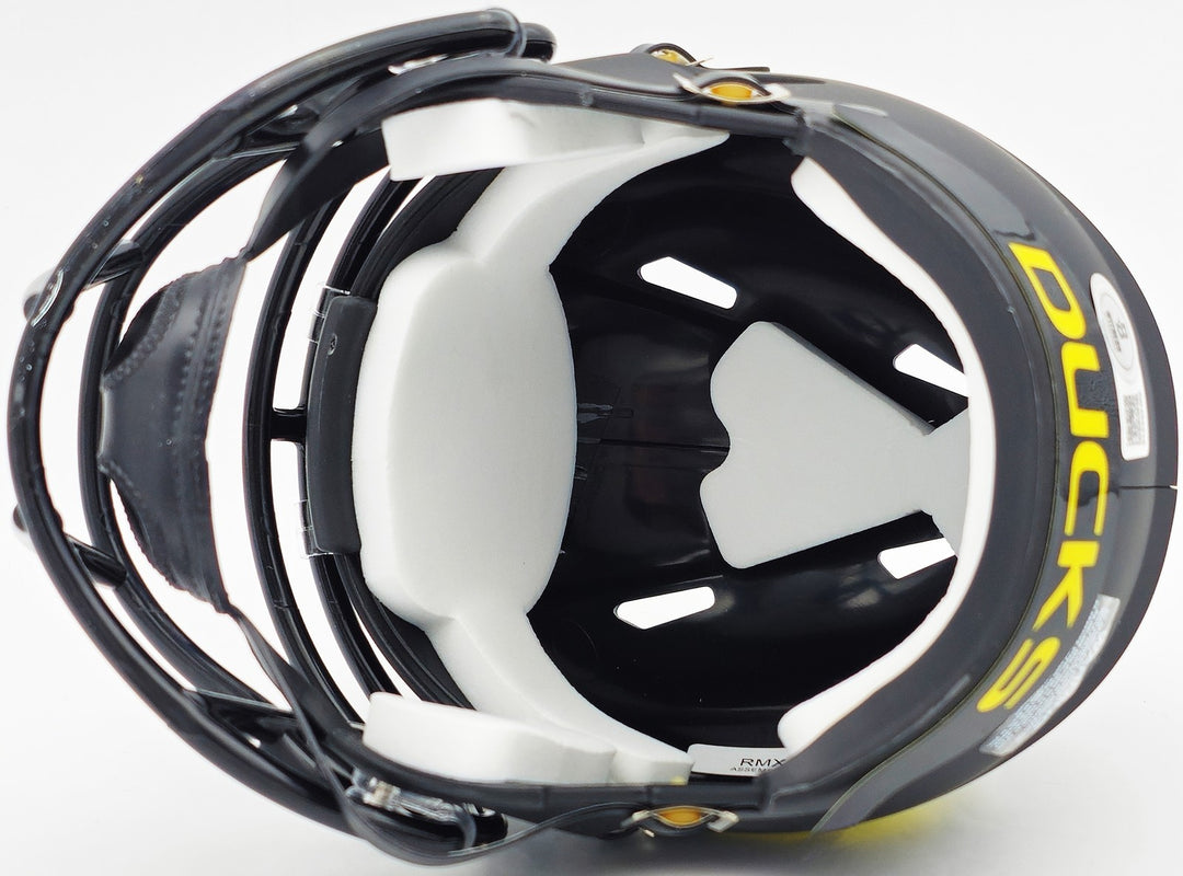 Dillon Gabriel Signed Oregon Ducks Black Speed Mini Helmet Beckett Witness