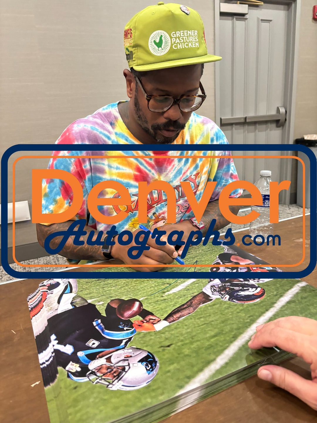 Von Miller Autographed Denver Broncos 16x20 Photo SB MVP Beckett WIT 54700
