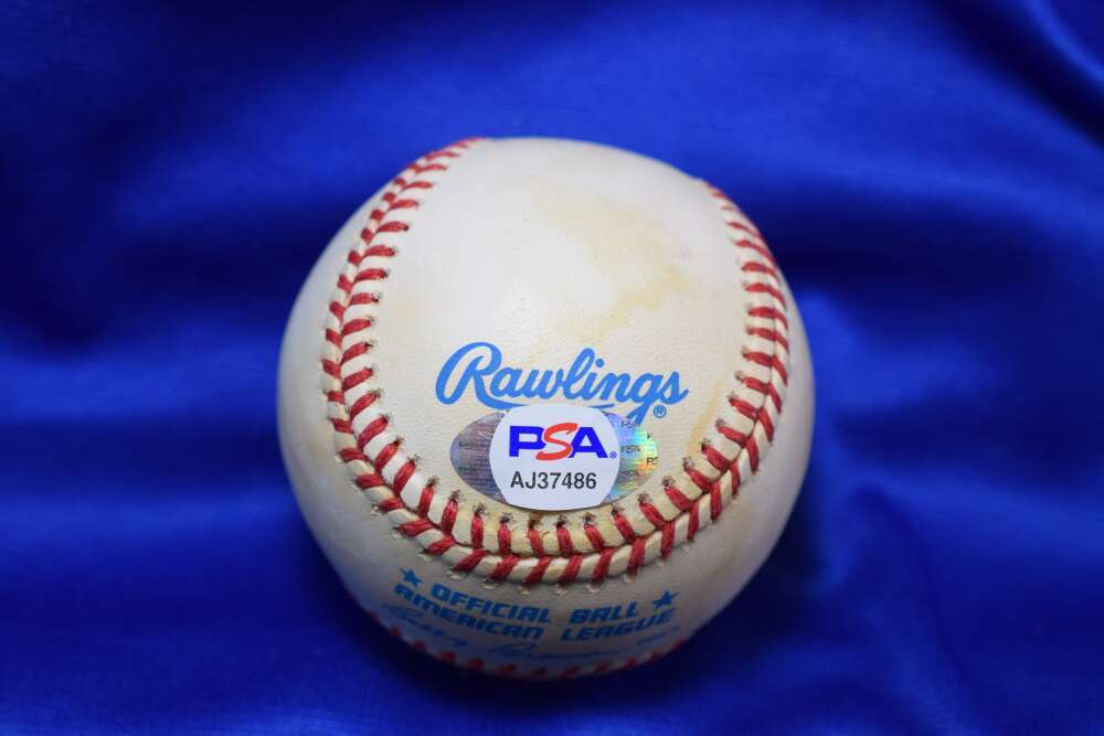 Carl Yastrzemski PSA DNA Autograph American League Signed Baseball