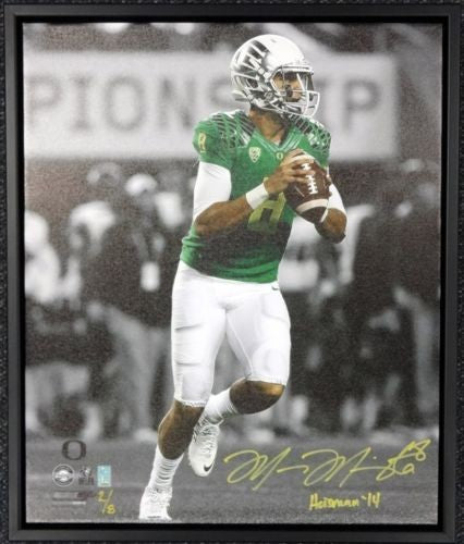 Marcus Mariota Signed Framed 20x24 Canvas Photo Ducks "Heisman '14" #/8 MM Holo