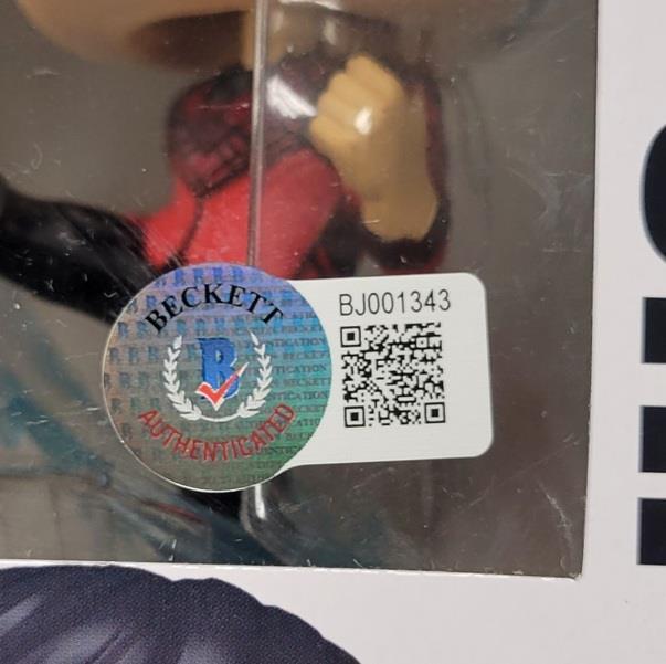 Simu Liu signed Shang-Chi Funko Pop! Marvel Figure autograph (B) ~ Beckett BAS