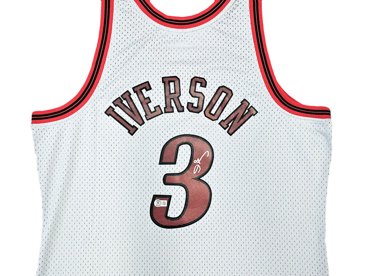76ers Allen Iverson Auto Grey Auth Mitchell Ness 97 HWC Swingman Jersey XL BAS