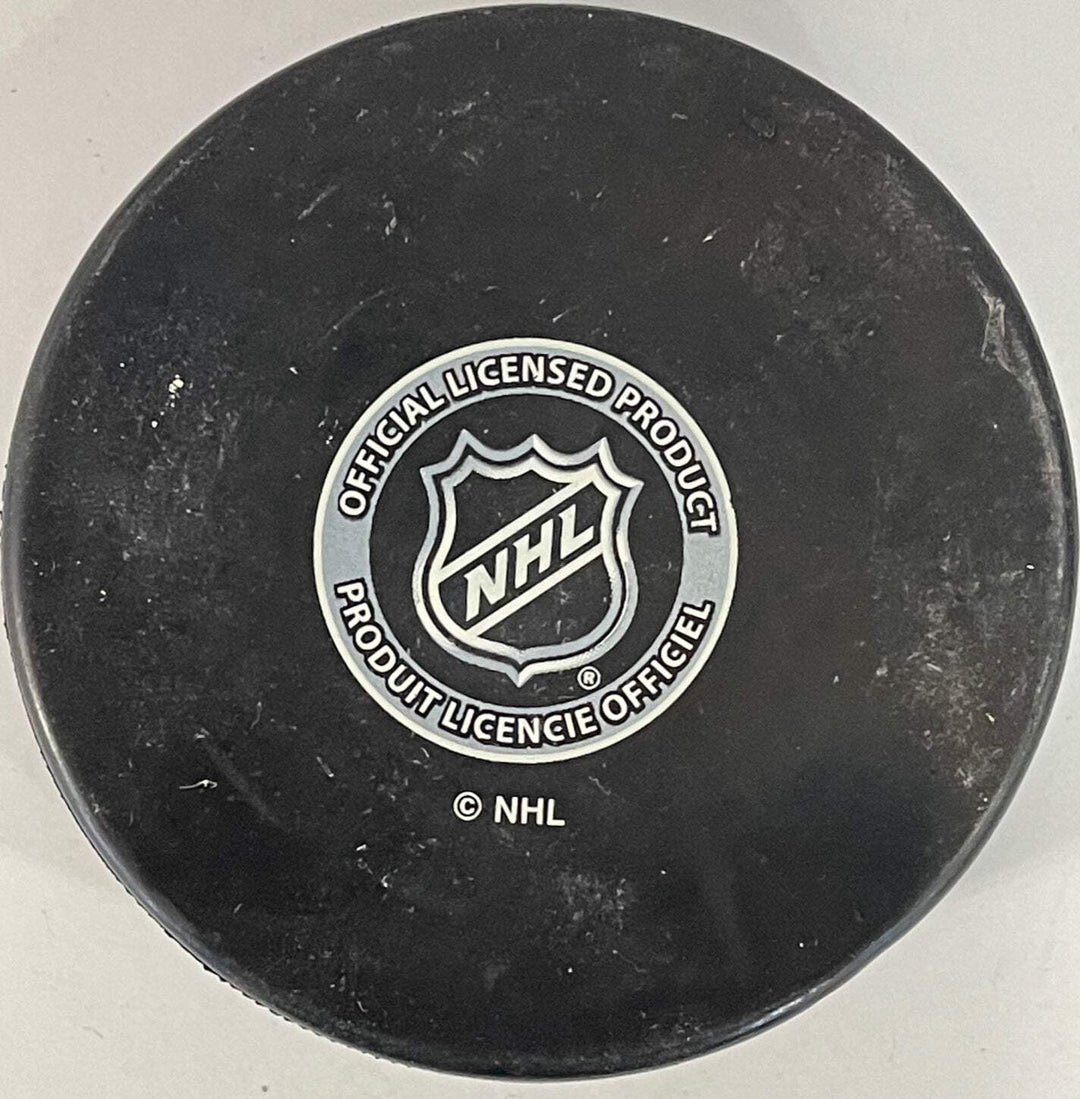 Bobby Hull Autographed Official Chicago Blackhawks Puck