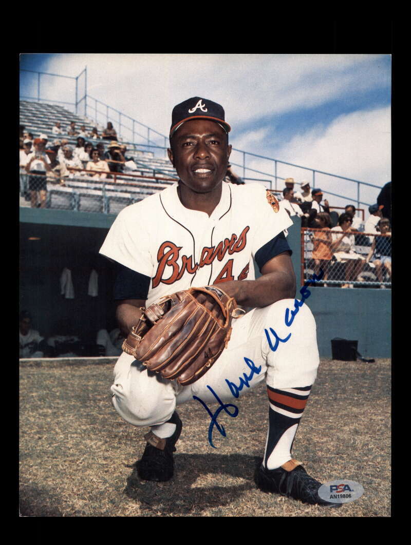 Hank Aaron PSA DNA Signed  8x10 Photo Autographed Braves