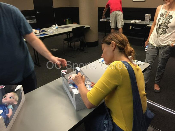 IDINA MENZEL signed FROZEN Animator's Collection Doll w/ PSA/DNA Elsa + Proof