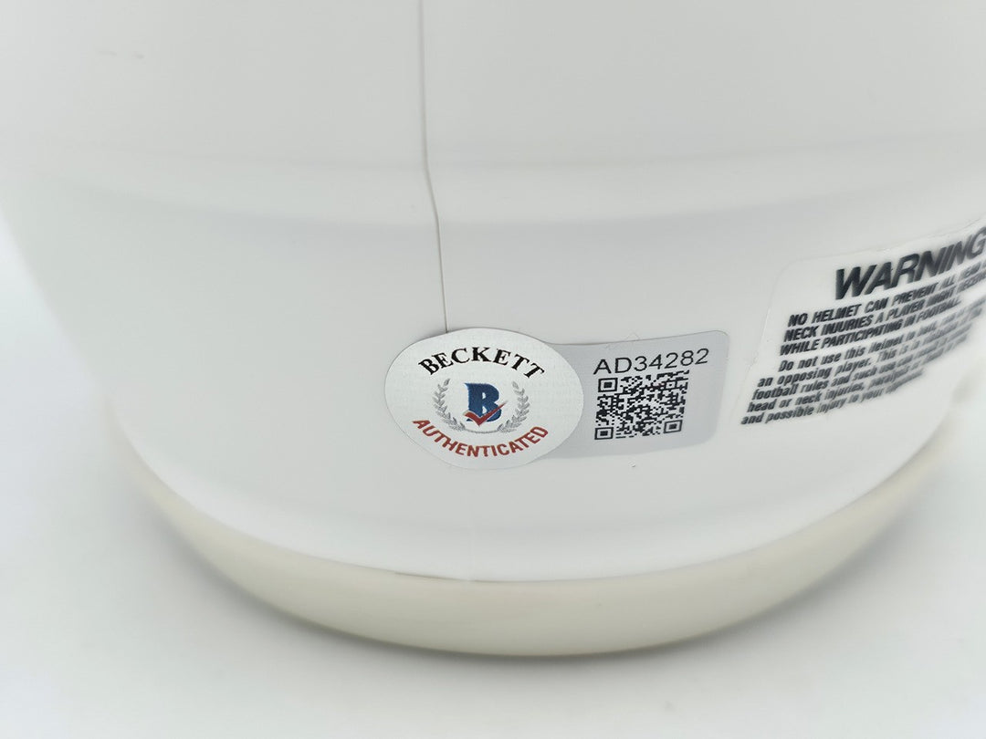 Chevy Chase Signed Christmas Vacation White Speed Mini Helmet Beckett