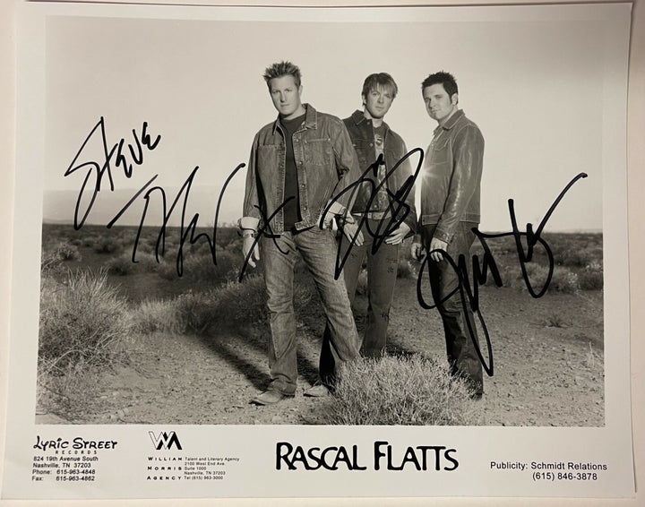 Rascal Flatts signed 8x10 Photo To Steve: Gary LeVox/Jay DeMarcus/Joe Don Rooney