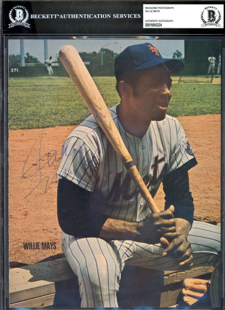Willie Mays Beckett BAS Slabbed Signed  8x10 Vintage 1960`s Photo Autograph Mets