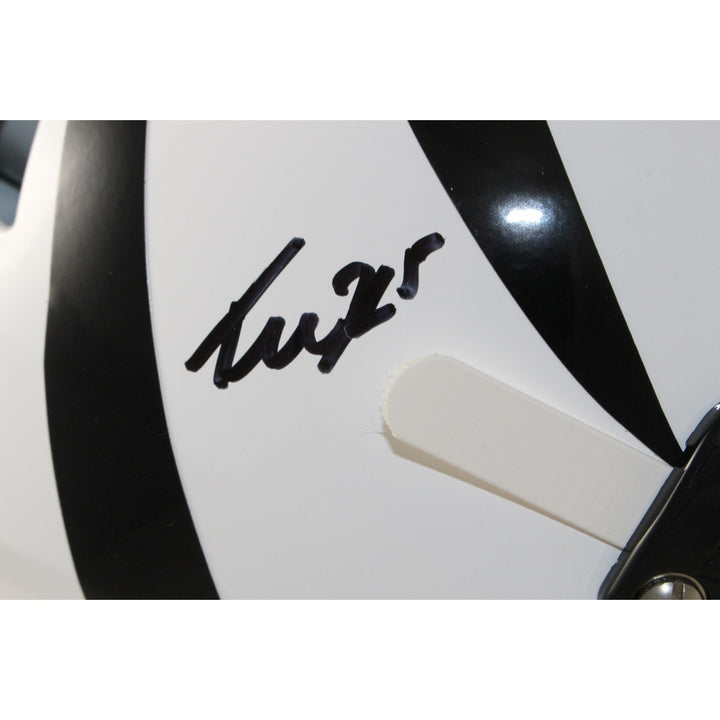 Tee Higgins Autographed Cincinnati Bengals ALT SpeedFlex Helmet Beckett W 57933