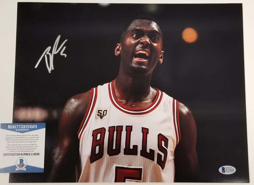 BOBBY PORTIS Signed 11x14 Photo Chicago Bulls Autograph ~ Beckett BAS COA