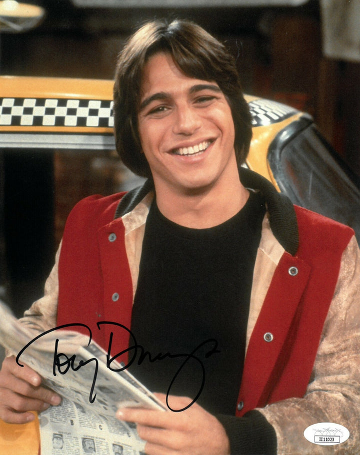 Tony Danza signed Taxi 8x10 Photo - JSA #II11023