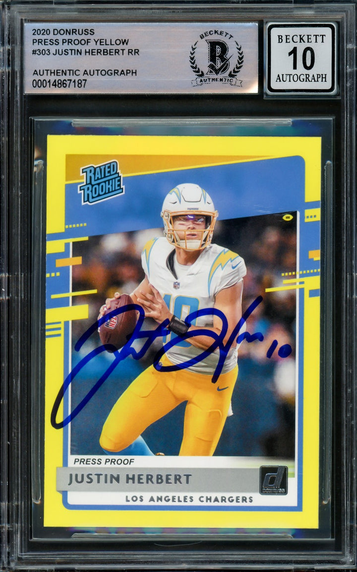 Justin Herbert Signed 2020 Panini Donruss Rated Yellow RC 303 Sig 10 Beckett