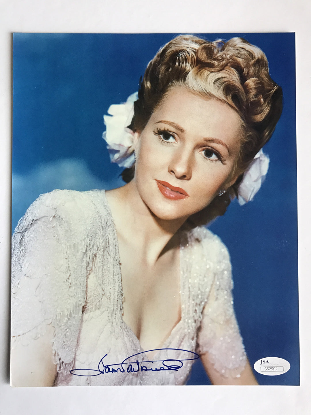 Joan Fontaine Signed 8x10 Photo JSA COA Autograph Rebecca Suspicion NYmph