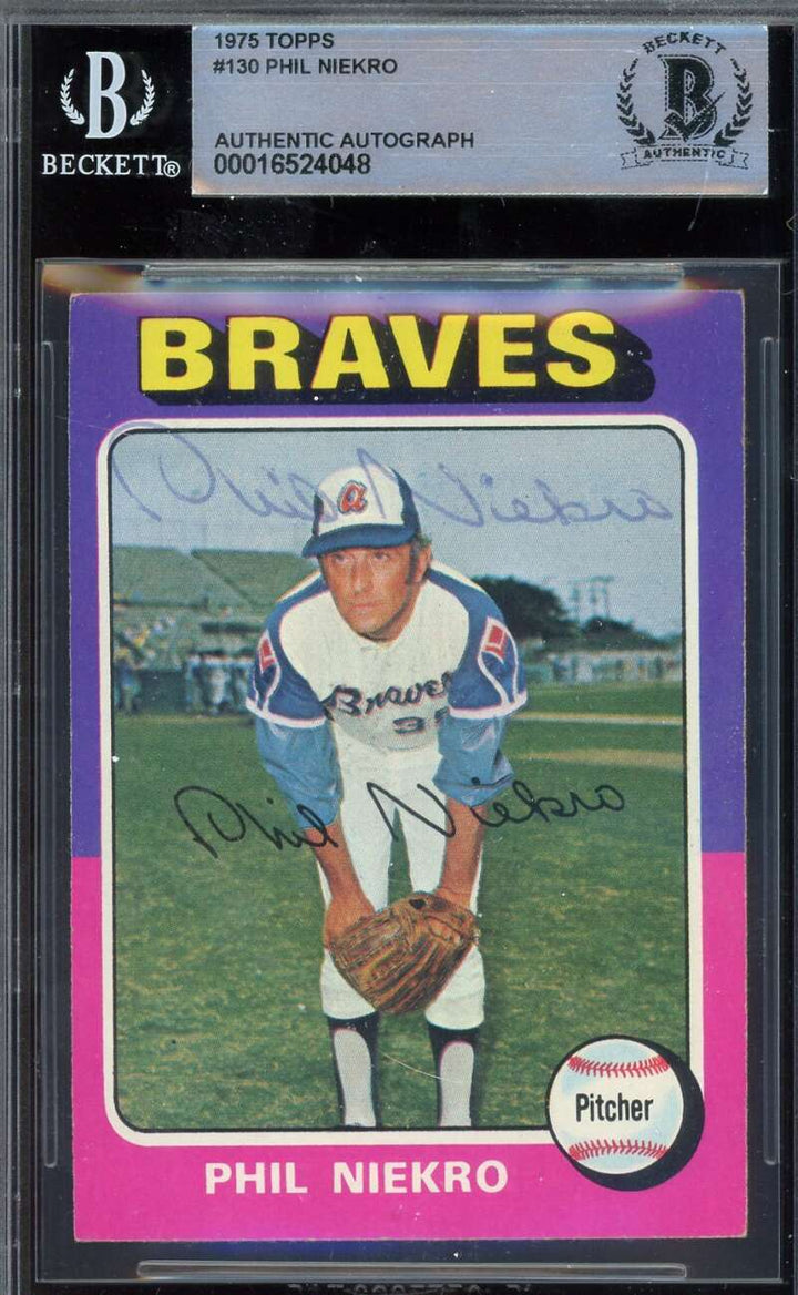 Phil Niekro Beckett BAS Signed 1975 Topps Autograph