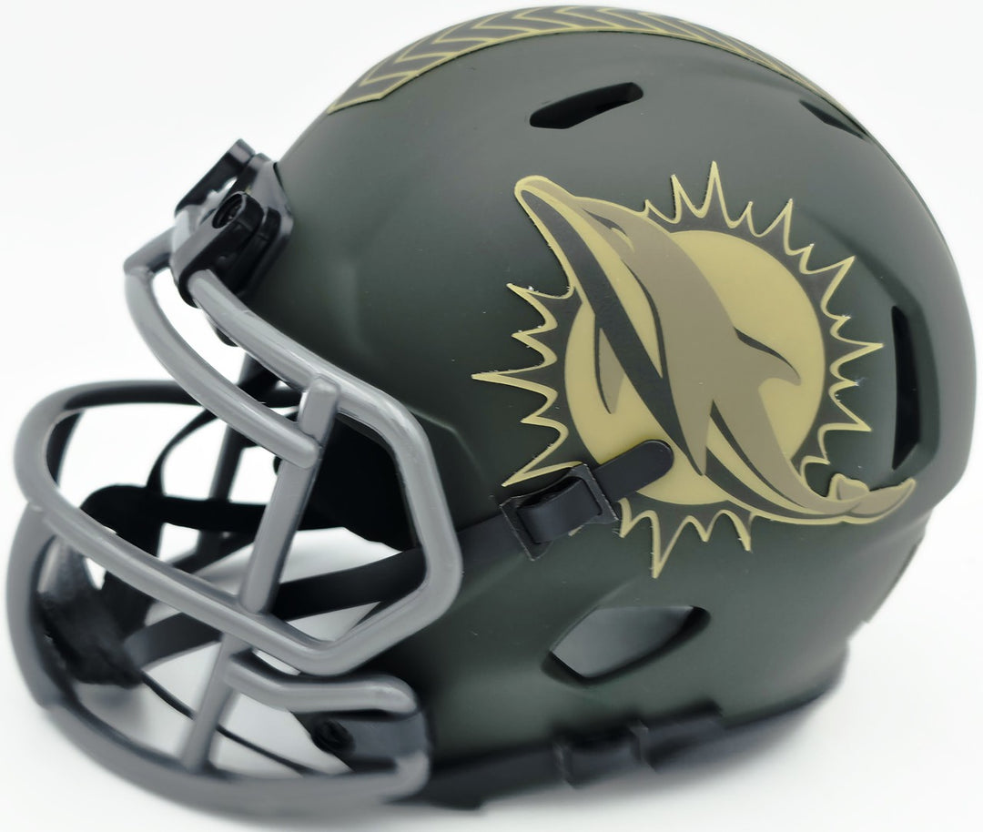 De'Von Achane Auto Dolphins Salute to Service Speed Mini Helmet Beckett Witness