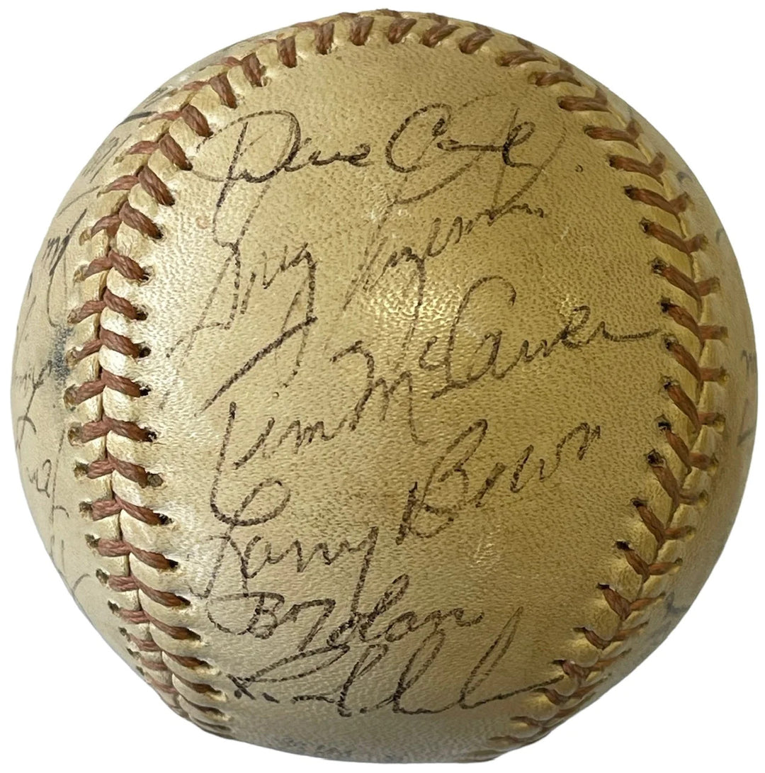 1976 Philadelphia Phillies Team Signed Baseball (JSA)