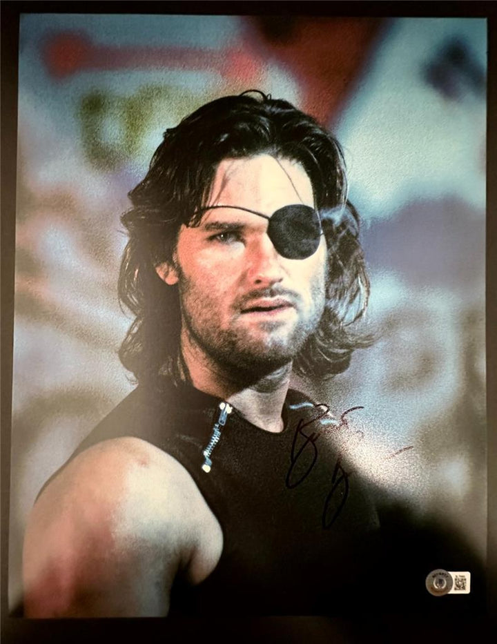 Kurt Russell signed Escape From New York 11x14 photo autograph ~ Beckett BAS