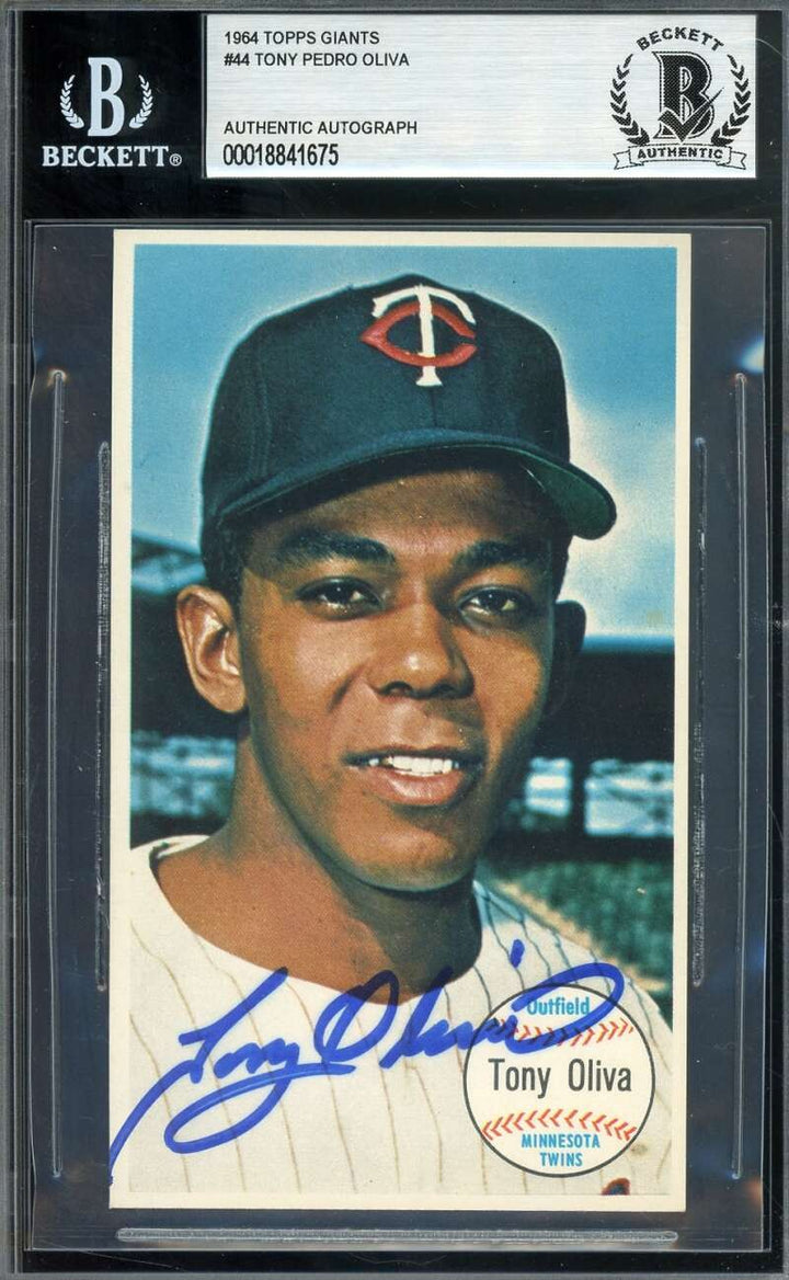 Tony Pedro Oliva Beckett BAS Signed 1964 Topps Giants Autograph