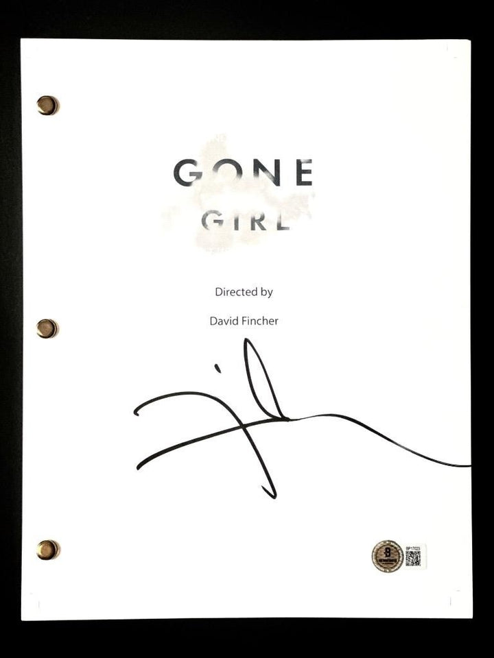 David Fincher signed Gone Girl full movie script autograph ~ Beckett BAS
