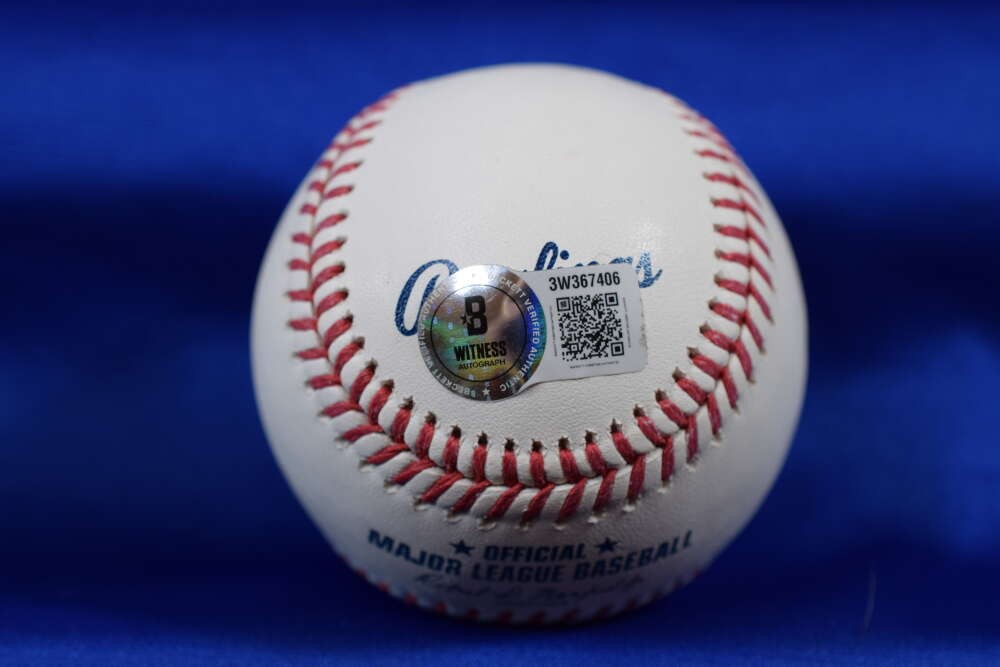 Sammy Sosa Beckett BAS Autograph Major League OML Signed Baseball 1