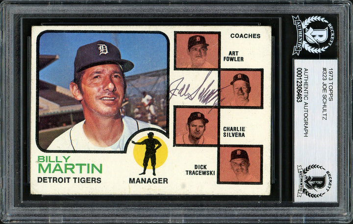 Joe Schultz Signed 1973 Topps Card #323 Detroit Tigers Beckett BAS #12306463
