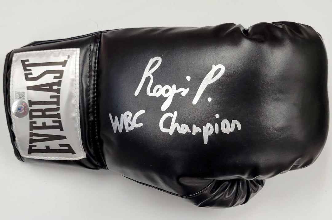 Regis Prograis signed "WBC Champion" Boxing Glove autograph (A) ~ Beckett BAS