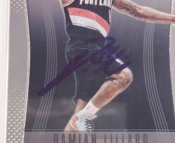 Damian Lillard Signed 2012-13 Panini Prizm RC 245 PSA 9 Sig 10 On Card PSA/DNA