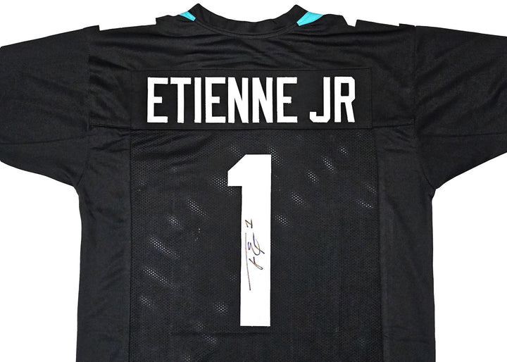 Jacksonville Jaguars Travis Etienne Signed Black Jersey Beckett Wit