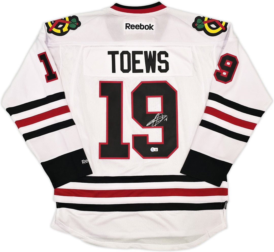Blackhawks Jonathan Toews Signed White Reebok Premier Jersey Size L Beckett Wit