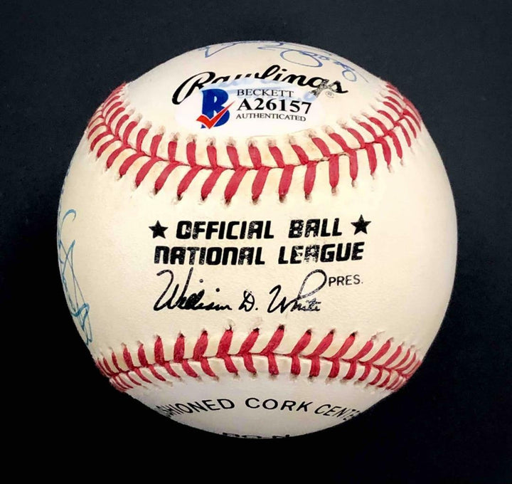 Tom Seaver/Johnny Bench/Pee Wee Reese multi signed Baseball BAS COA LOA Beckett