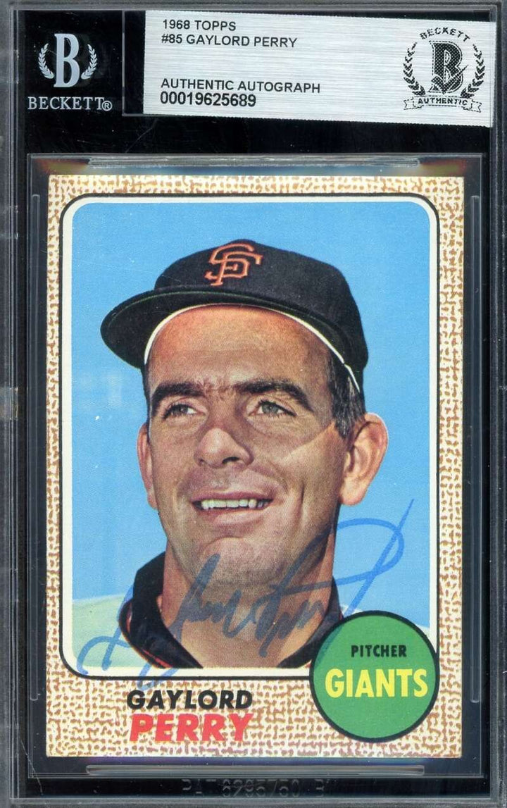 Gaylord Perry Beckett BAS Signed 1968 Topps Autograph Giants