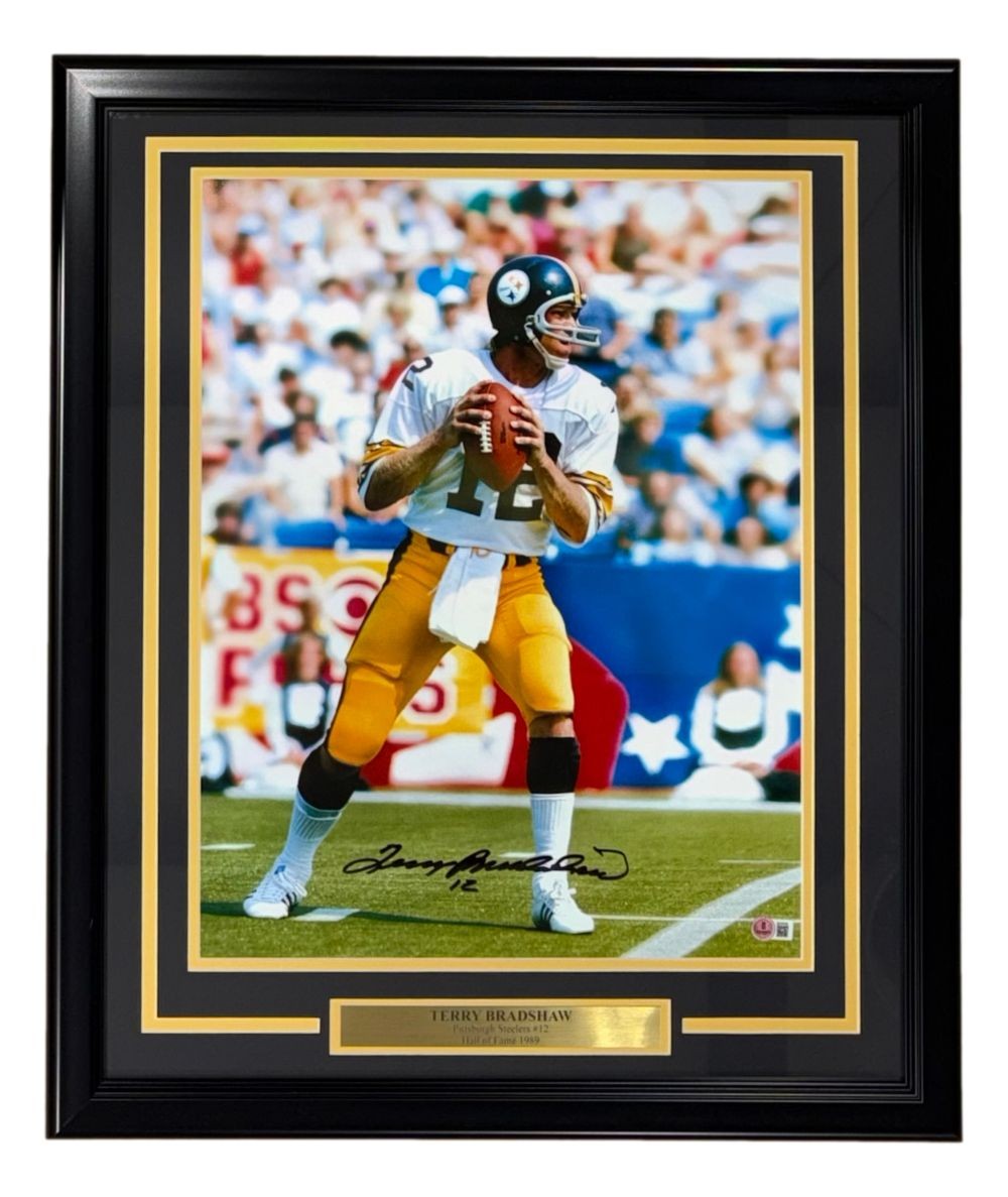 Terry Bradshaw Signed Framed 16x20 Pittsburgh Steelers Photo BAS