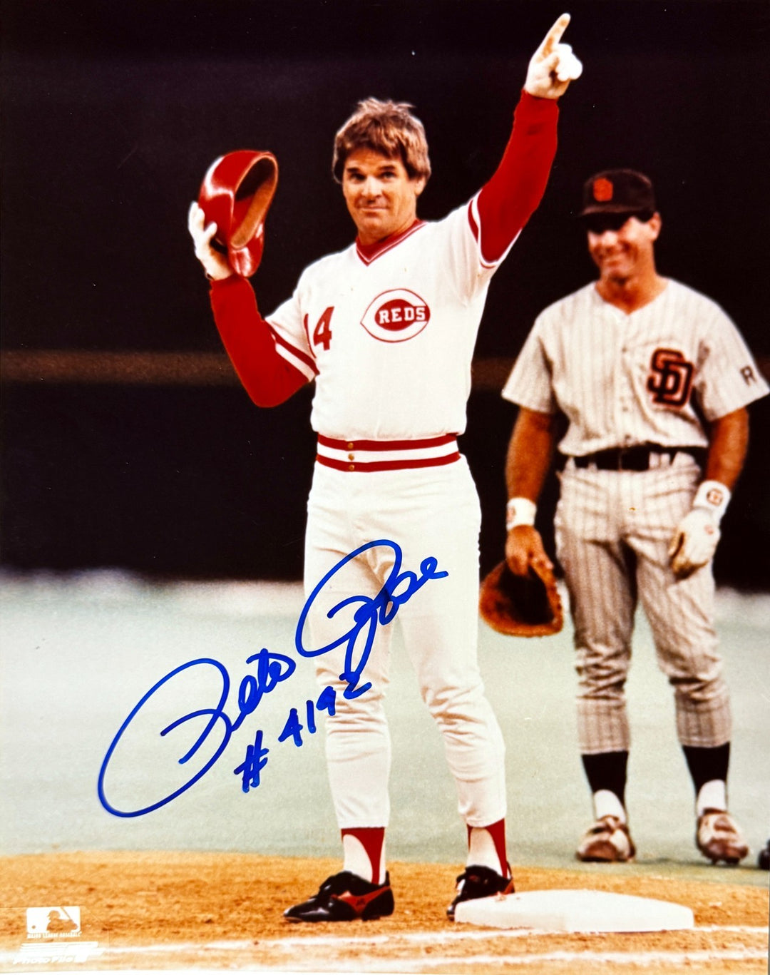 Pete Rose signed Cincinnati Reds 8x10 Photo w/ 4192 Minor Dings COA/ Show Ticket